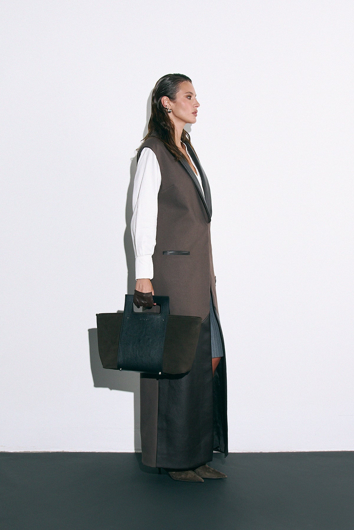 Жилет Caelis шоколадний