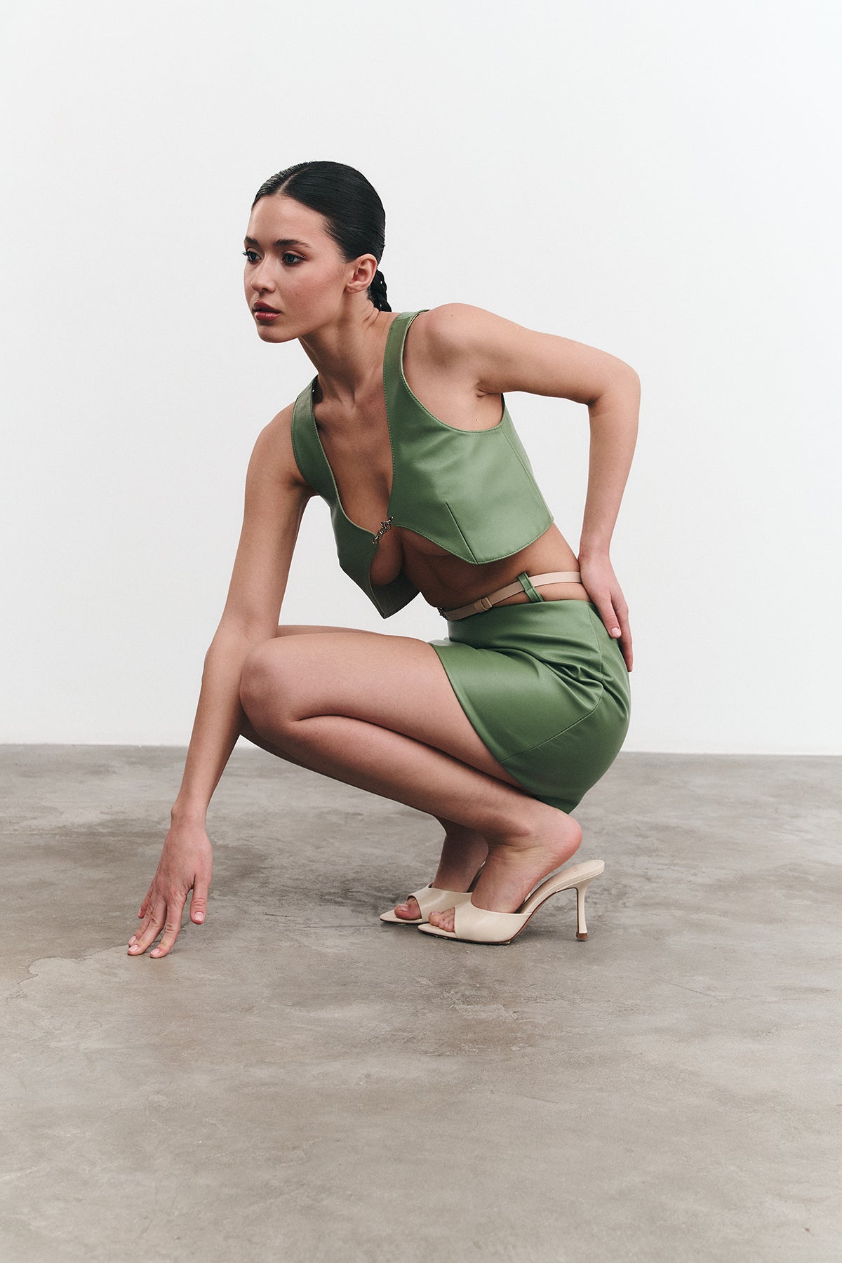 Спідниця THEA з поясом зелена