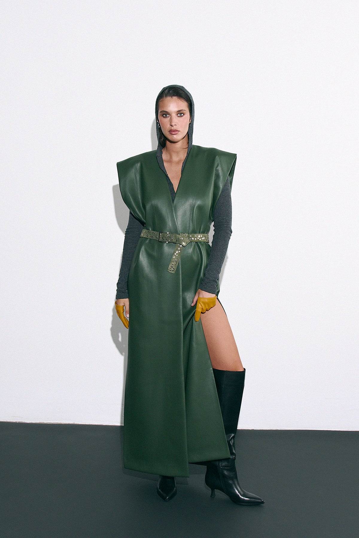 Кейп-жилет Caleon зелений